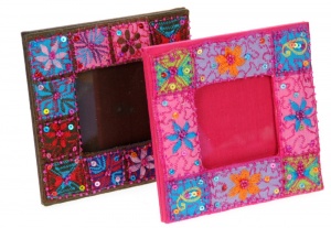 NS14: Embroidered Frames with Sequins (Pack Size 24)
